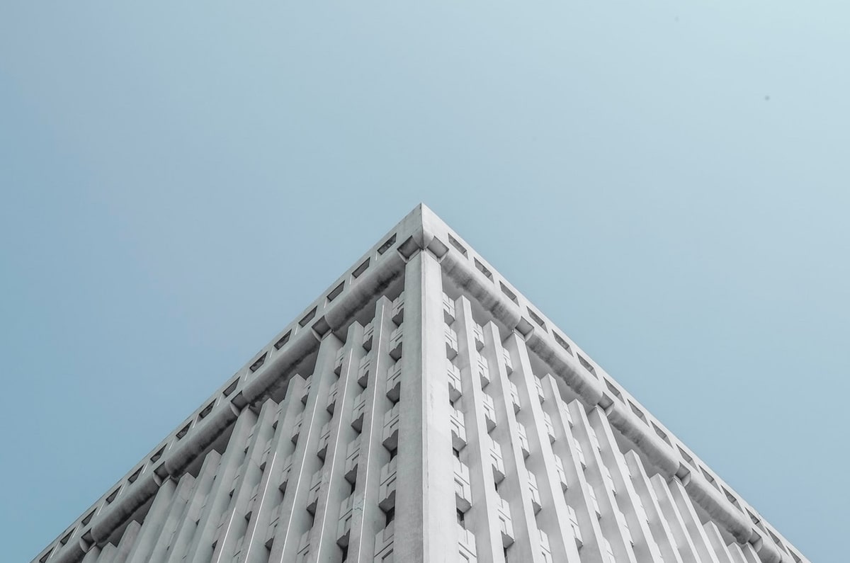 6人压阵！曼城大清洗开启在即，中卫大洗牌谁将出局？